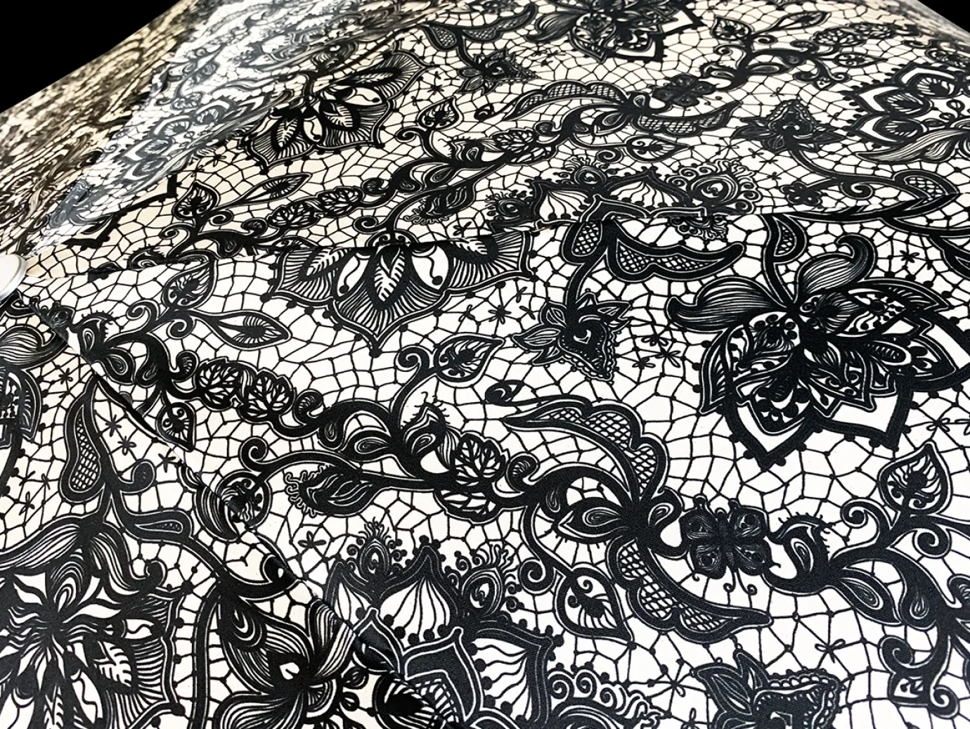 Il Marchesato Amazing umbrella with lace effect design Best