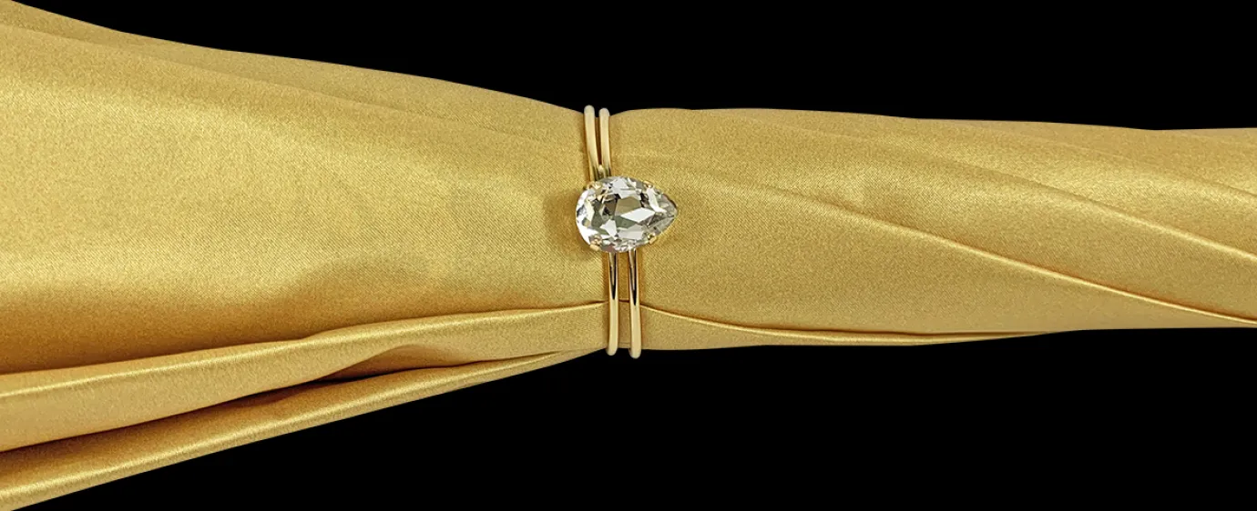 Il Marchesato Beautiful Double Canopy Umbrella in a Luxurious Golden Satin Clearance