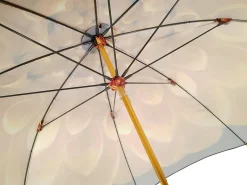 Il Marchesato Beautiful Umbrella Features a Fantastic Flower Sale