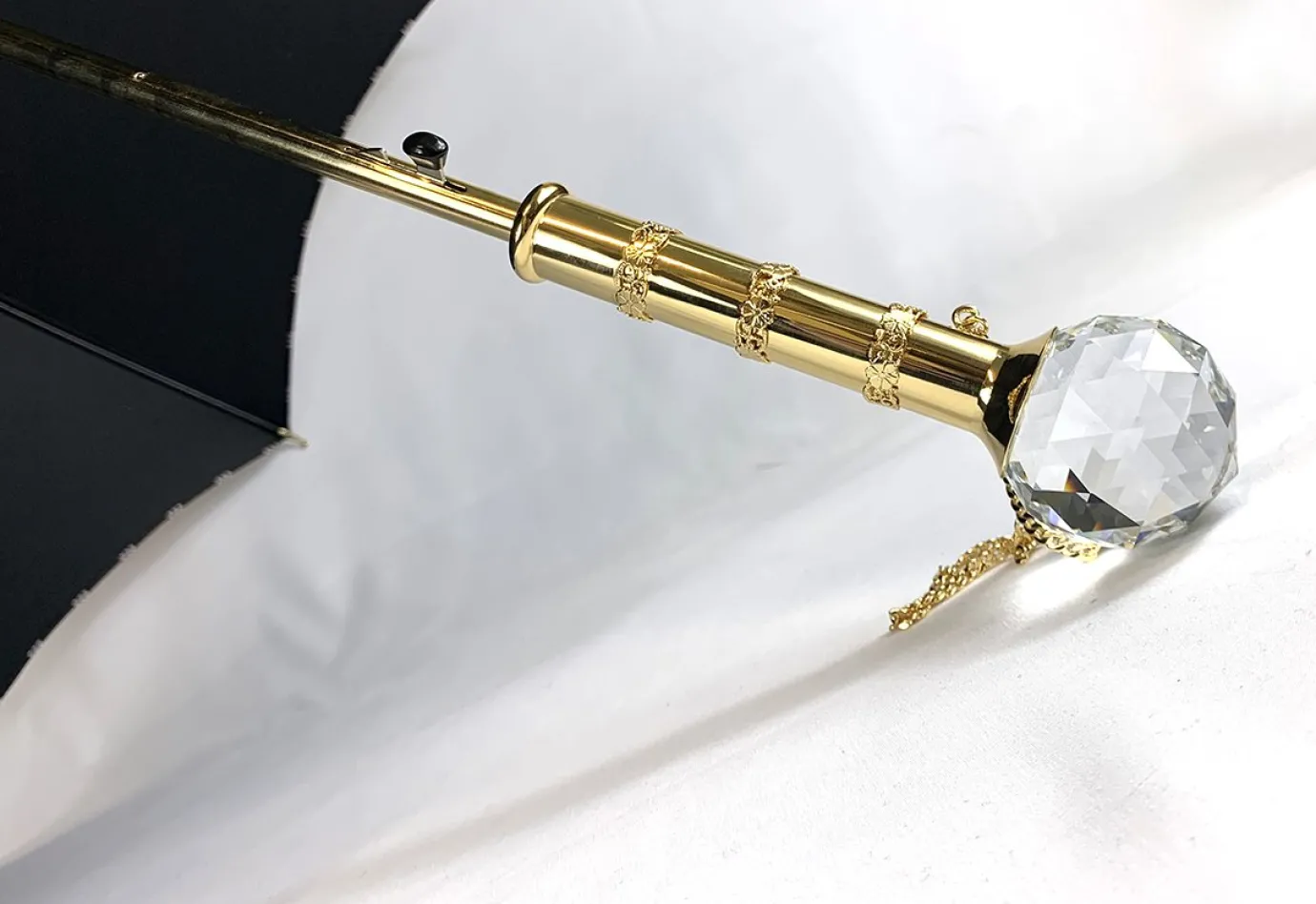 Il Marchesato Black And Light Grey Striped Umbrella Best