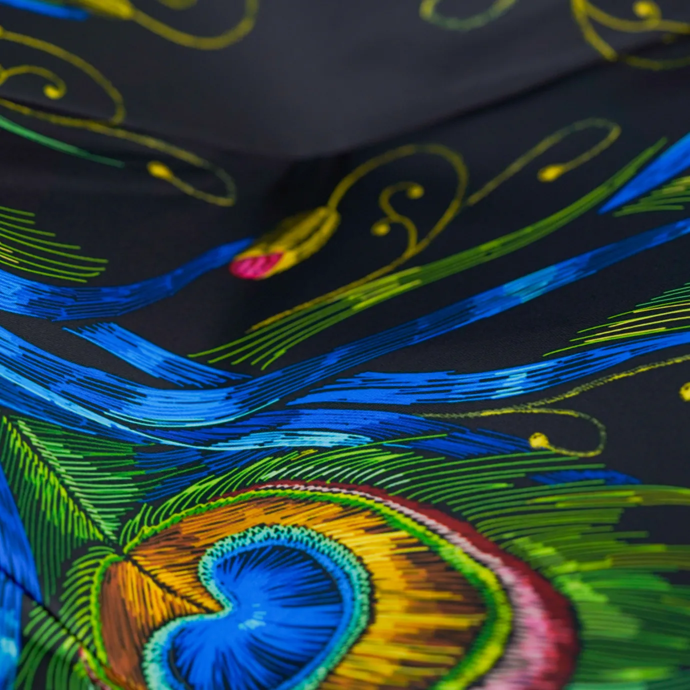Il Marchesato Peacock Elegance – Exotic Feathers, Ostrich Leather Luxury Discount
