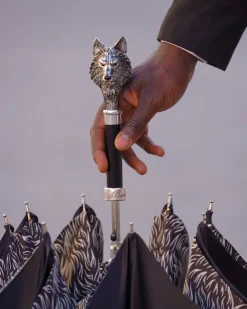Il Marchesato Stylish umbrell - Silverplated 925 Wolf with fur design Hot
